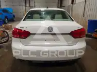 2012 Volkswagen Passat фото