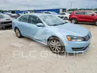2012 Volkswagen Passat фото
