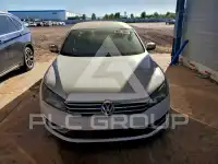 2012 Volkswagen Passat photo