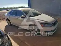 2012 Volkswagen Passat photo
