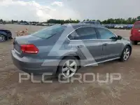 2012 Volkswagen Passat photo