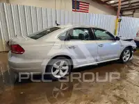 2012 Volkswagen Passat фото