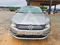 2012 Volkswagen Passat фото