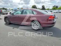 2012 Volkswagen Passat фото