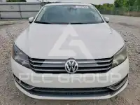 2012 Volkswagen Passat фото