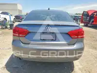 2012 Volkswagen Passat photo