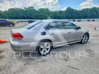 2012 Volkswagen Passat фото