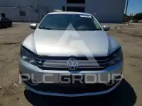 2012 Volkswagen Passat photo
