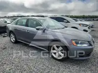 2012 Volkswagen Passat фото
