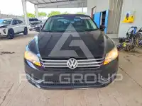 2012 Volkswagen Passat photo