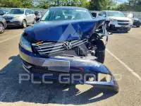 2012 Volkswagen Passat photo