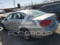2012 Volkswagen Passat photo