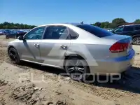 2012 Volkswagen Passat photo