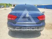 2012 Volkswagen Passat photo