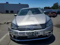 2012 Volkswagen Passat фото