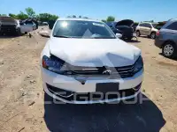 2012 Volkswagen Passat photo