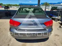 2012 Volkswagen Passat фото