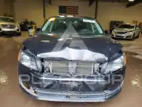 2012 Volkswagen Passat photo
