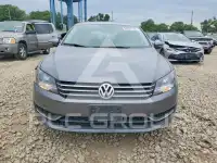 2012 Volkswagen Passat фото