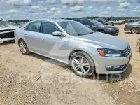 2012 Volkswagen Passat фото