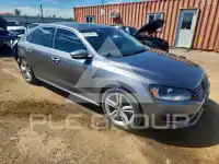 2012 Volkswagen Passat photo