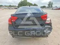 2012 Volkswagen Passat photo