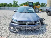 2012 Volkswagen Passat photo