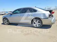 2012 Volkswagen Passat photo