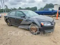 2012 Volkswagen Passat photo