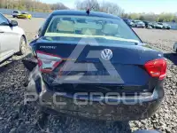 2012 Volkswagen Passat photo