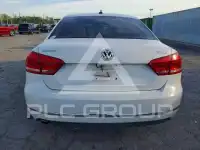 2012 Volkswagen Passat photo