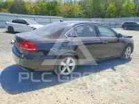 2012 Volkswagen Passat photo