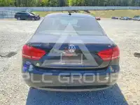 2012 Volkswagen Passat photo