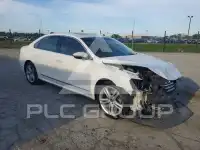 2012 Volkswagen Passat photo