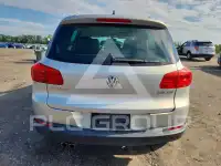 2012 Volkswagen Tiguan фото
