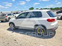 2012 Volkswagen Tiguan photo