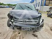 2012 Volkswagen Tiguan фото