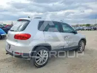 2012 Volkswagen Tiguan фото