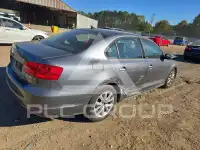 2012 Volkswagen Jetta photo