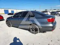 2012 Volkswagen Jetta photo