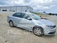 2012 Volkswagen Jetta photo