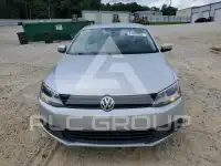 2012 Volkswagen Jetta photo