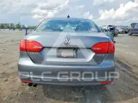 2012 Volkswagen Jetta photo