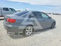 2012 Volkswagen Jetta photo