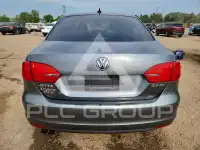 2012 Volkswagen Jetta photo