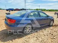 2012 Volkswagen Jetta photo