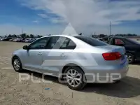 2012 Volkswagen Jetta photo