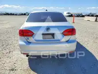 2012 Volkswagen Jetta photo