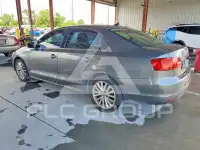 2012 Volkswagen Jetta photo