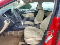 2012 Volkswagen Jetta photo